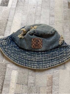 Loewe Blue and Cream Tie-Dye Denim Bucket Hat